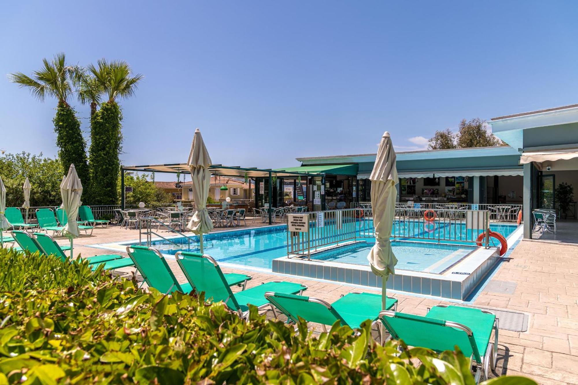 Kalamákion Sofia'S Hotel מראה חיצוני תמונה